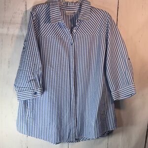 Joan Rivers XL Blue and White Seersucker fabric Striped Shirt